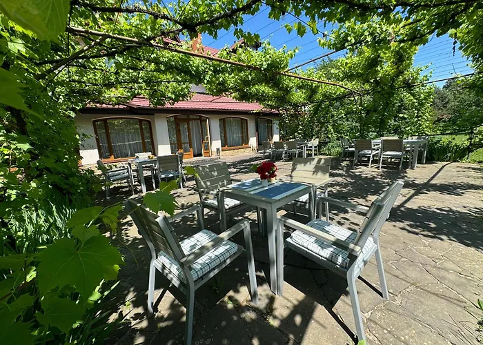 Троянда Карпат